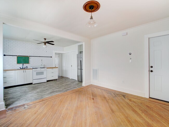 Building Photo - 97 La France Ave