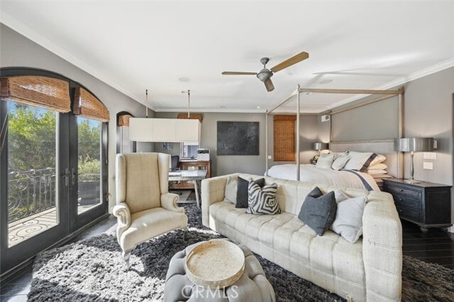 Building Photo - 633 12th St