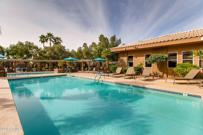 Building Photo - 7009 E Acoma Dr