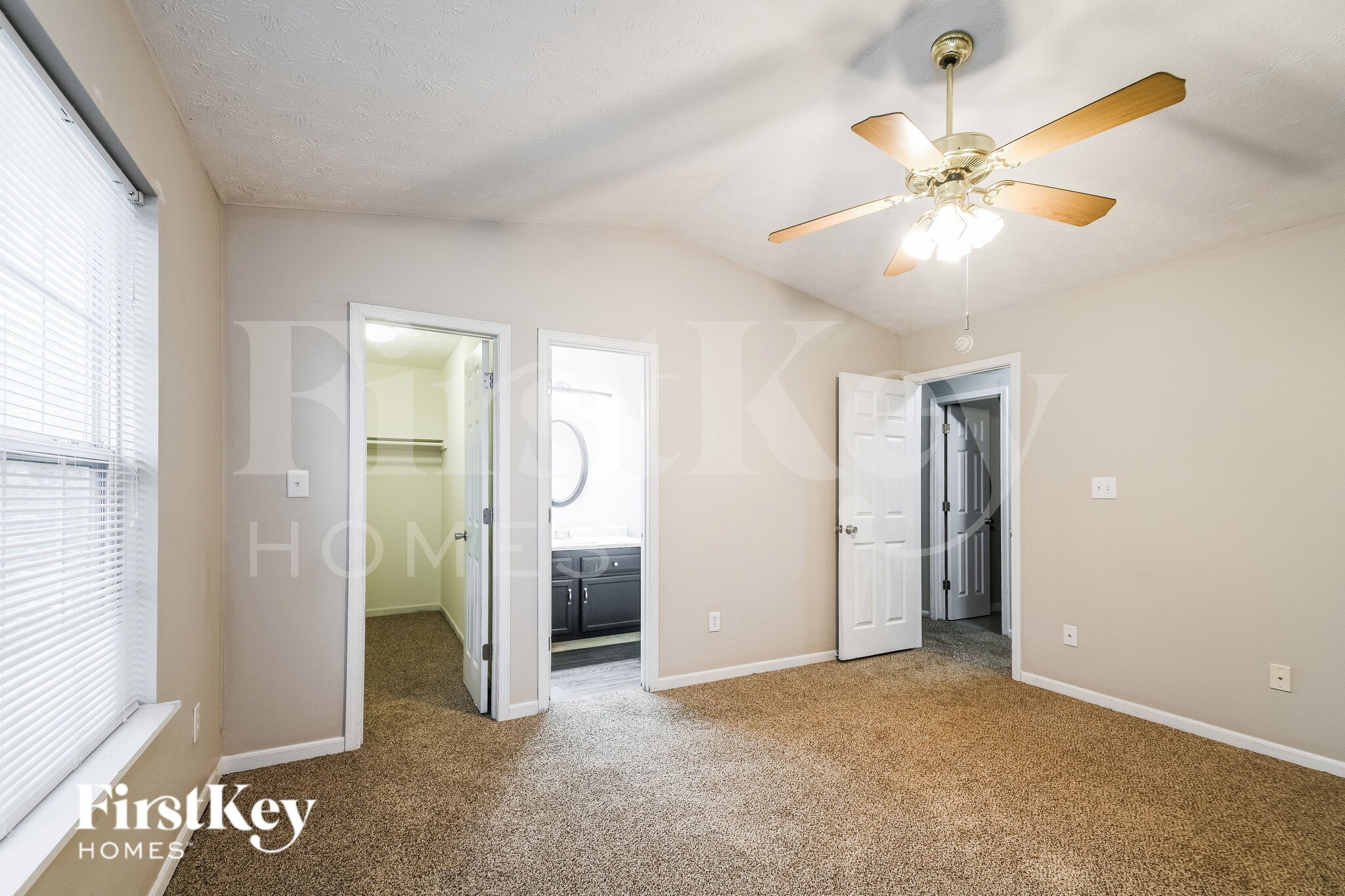 Building Photo - 6738 Wimbledon Dr