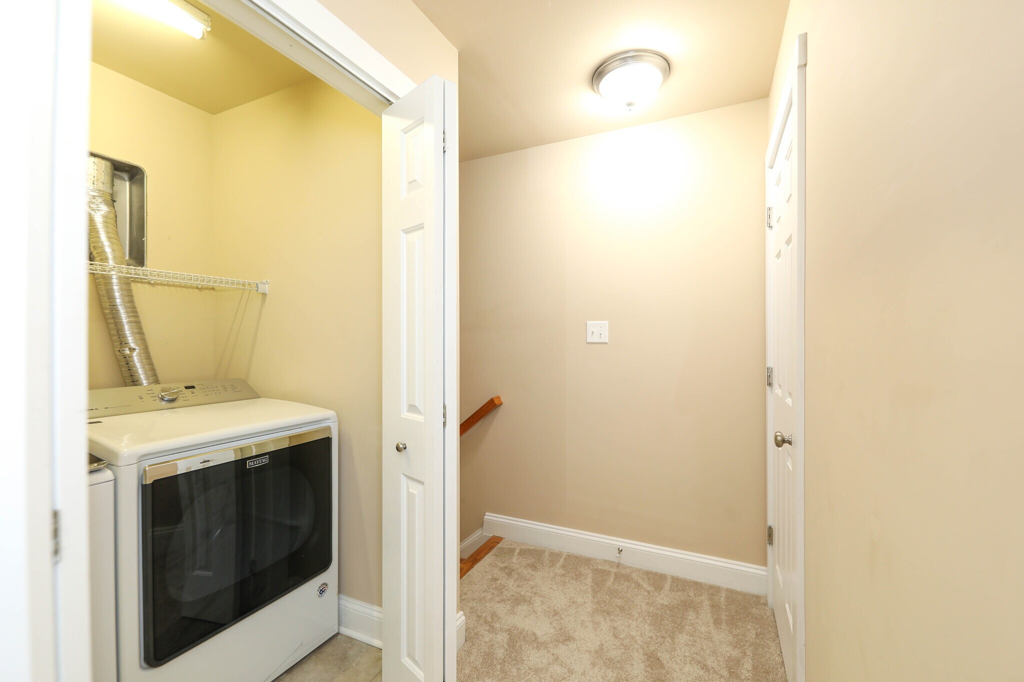 Building Photo - 328 Marquette Ct