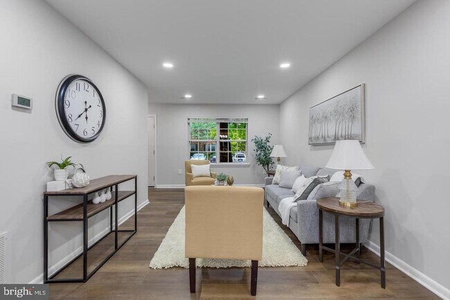Building Photo - 2256 Gunsmith Square