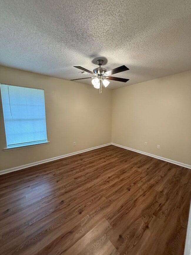 Building Photo - Peaceful 3BR Rincon Home with Room to Roam..