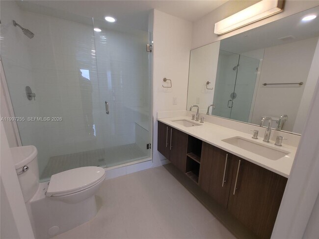 Building Photo - 7661 NW 107th Ave