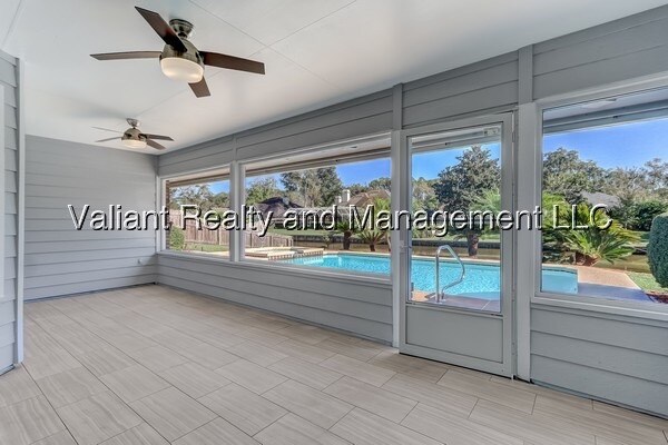 Building Photo - 13807 Carters Grove Ln