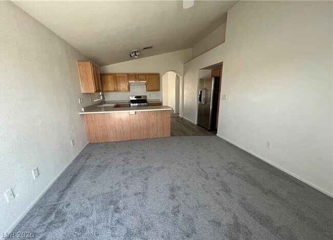 Building Photo - 9584 Bandera Creek Ave
