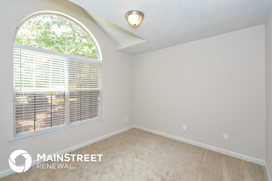 Building Photo - 103 Club Cir