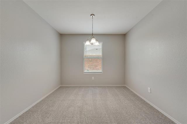 Building Photo - 613 Preston Dr