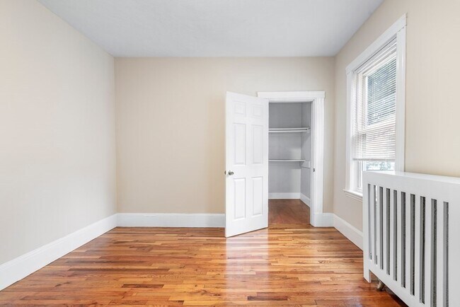 Building Photo - 22 Auburn St