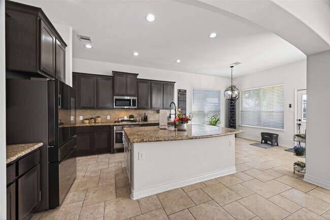 Building Photo - 32111 Dunham Creek Ln