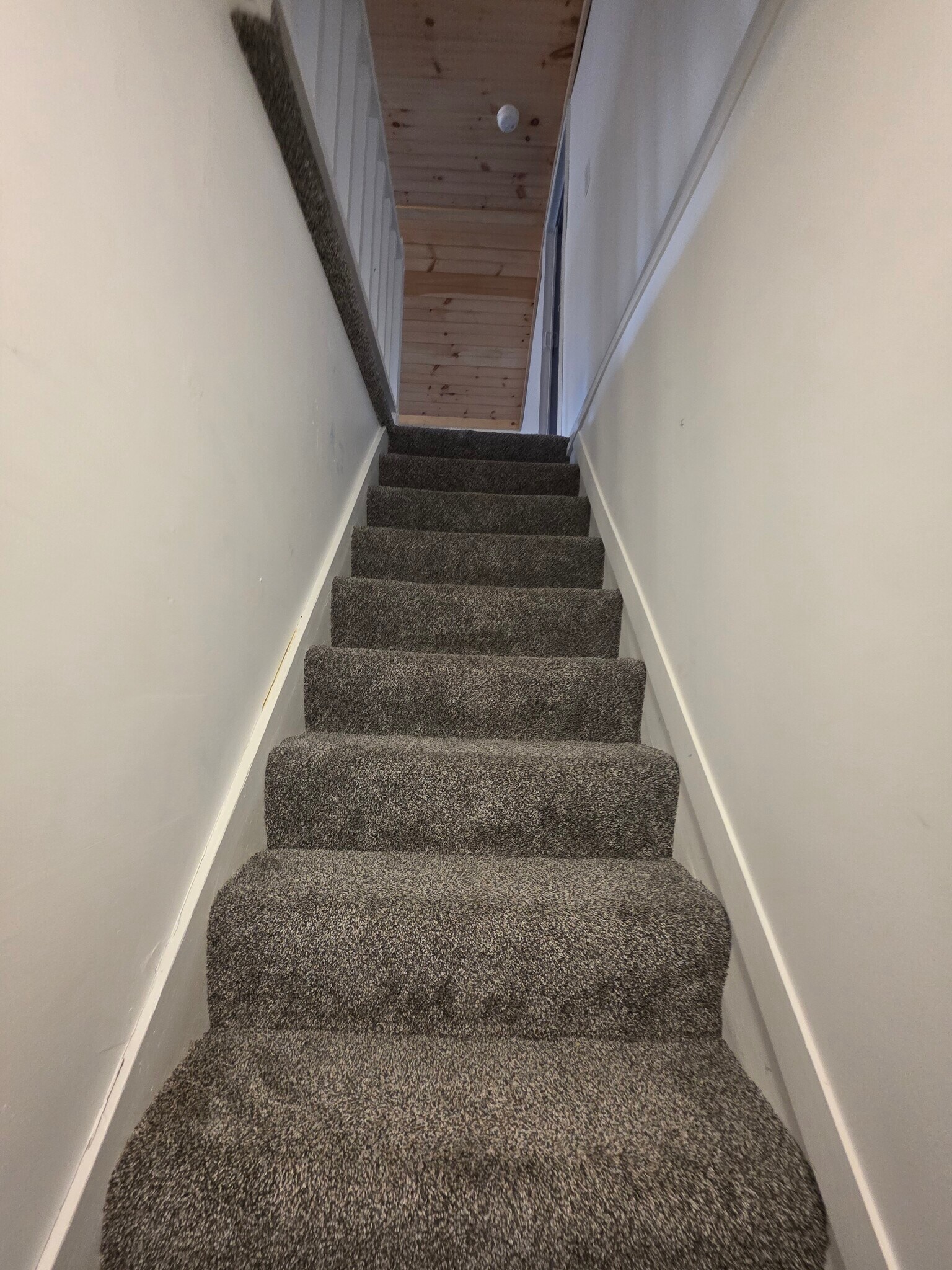 Building Photo - 6038 Old Hanover Rd