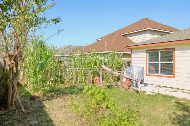 Building Photo - 18311 Olive Leaf Dr