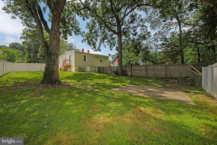 Building Photo - 117 W Nicholson Rd
