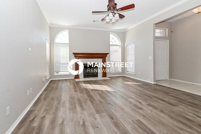 Building Photo - 4 Bedroom Pet-Friendly Home in Edmond, OK ...