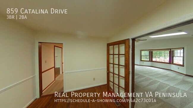 Building Photo - 859 Catalina Dr