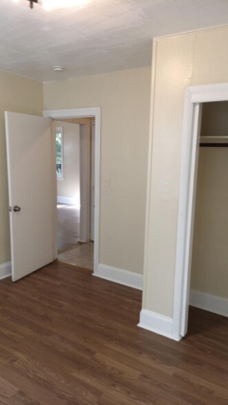 Building Photo - 1154 NY-32