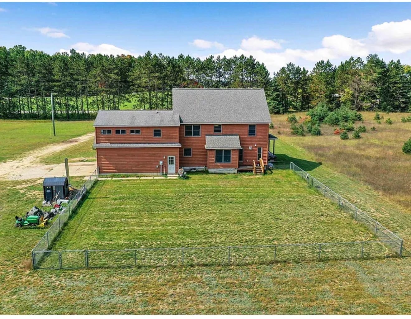 Building Photo - 6869 Creighton Rd SW