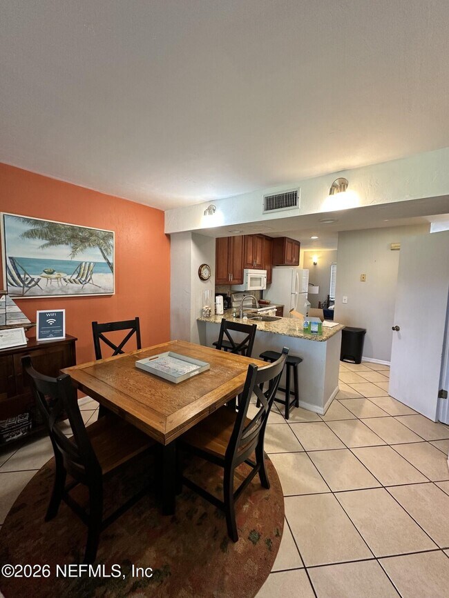 Building Photo - 4670-4A1A A1A S