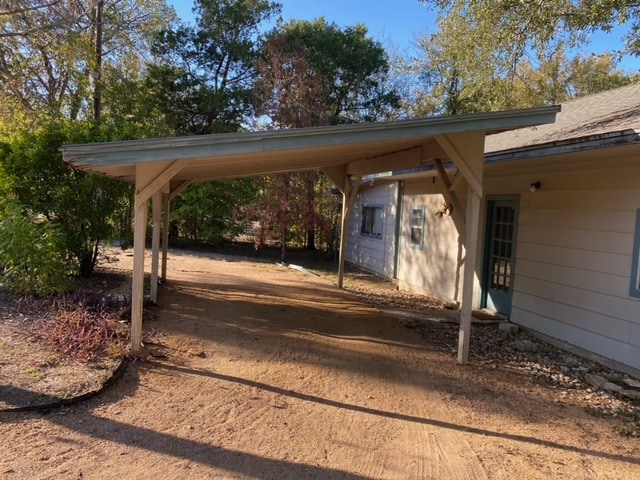 Building Photo - 2007 Whitebead Trail