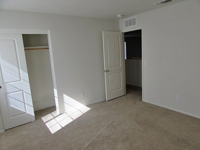 Building Photo - Spacious 5-Bedroom Home with Loft, Solar P...