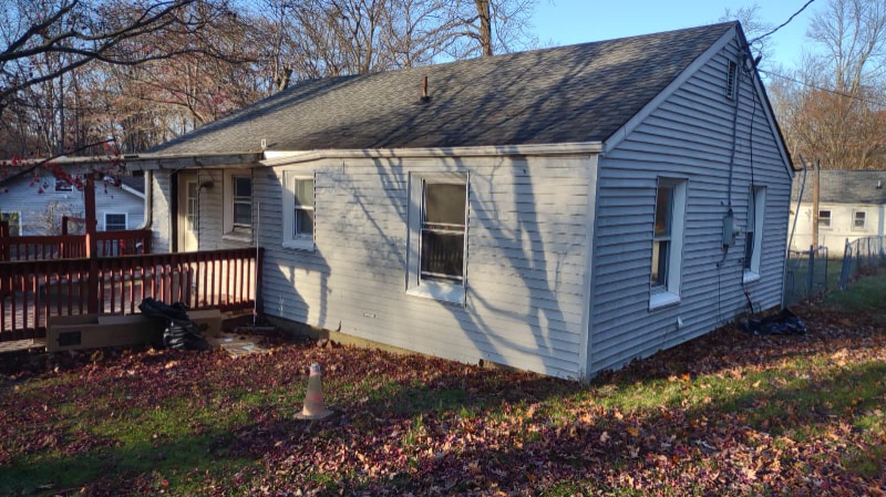 Building Photo - 11 Heights Trail