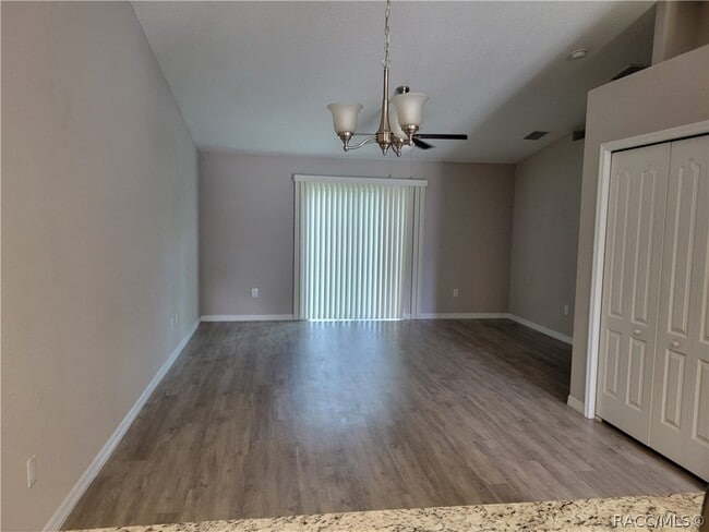 Building Photo - 9503 N Travis Dr