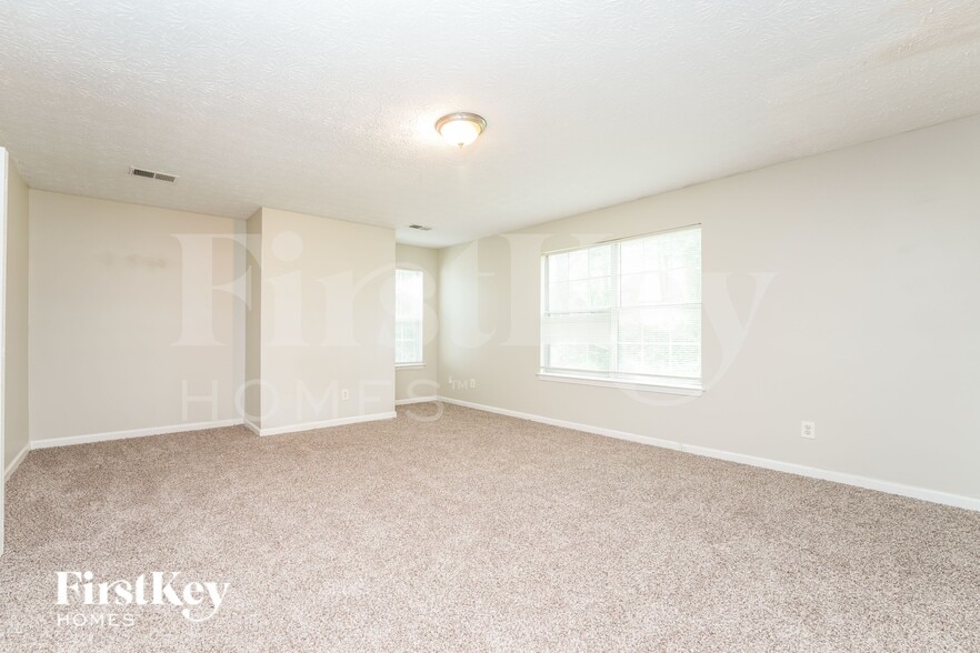 Building Photo - 7166 Stonebrook Ln