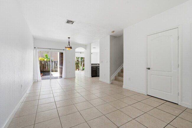 Primary Photo - 21460 SW 85th Path