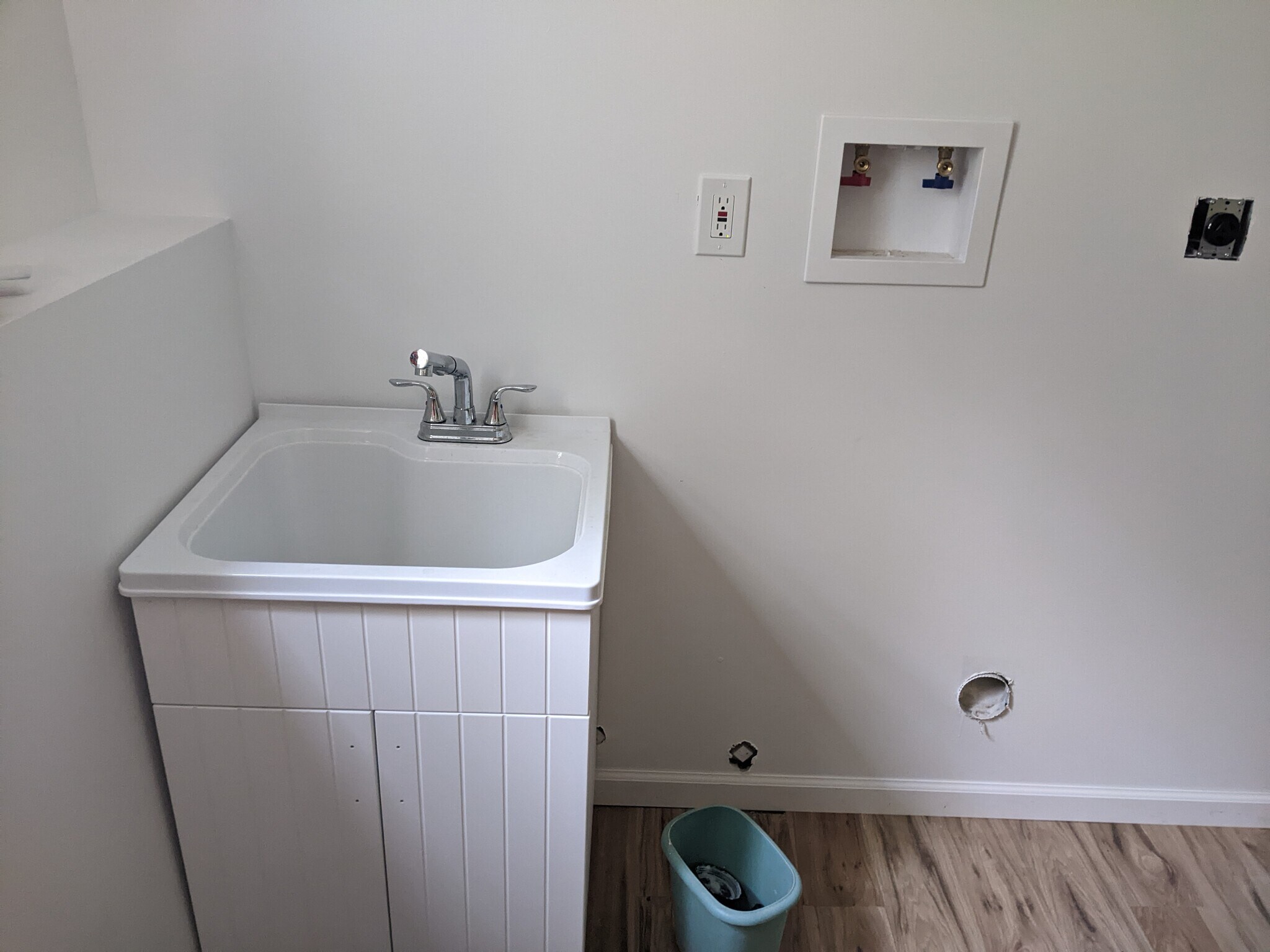 Utility room 10x10 - 544 Drakestown Rd