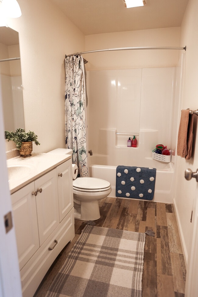 Building Photo - 45 Butch Cassidy Loop