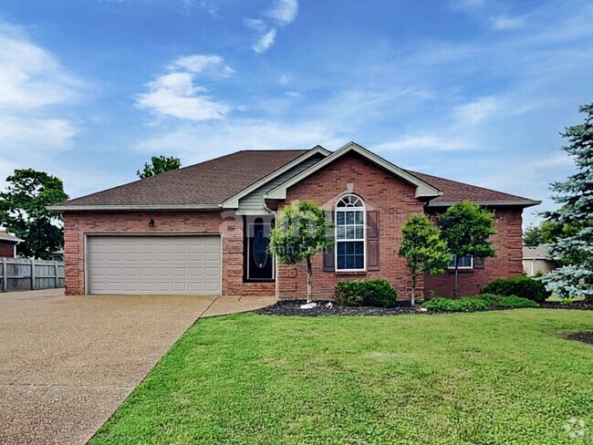Building Photo - 1084 Pinehurst Dr