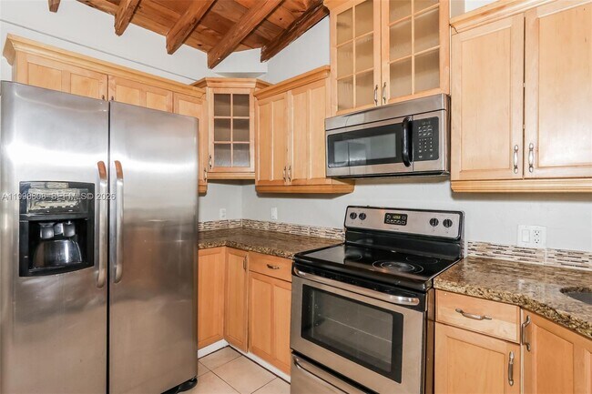 Building Photo - 1328 NW 3rd Ave