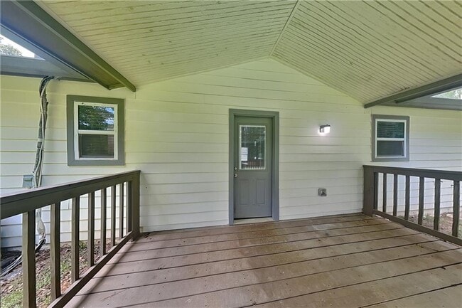 Building Photo - 3424 Hogan Dr NW