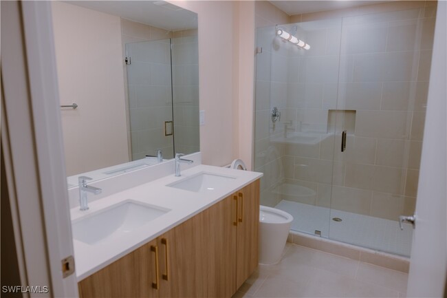 Building Photo - 26110 Rosewood Pointe Dr