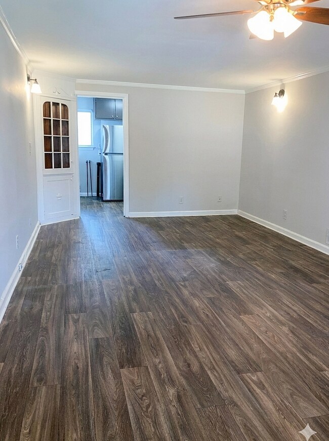 Building Photo - Stockton Decatur