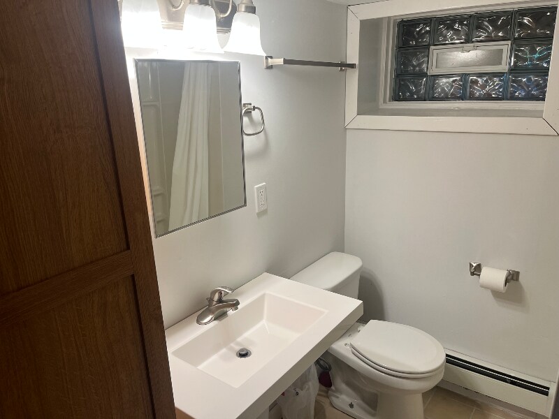 Building Photo - 1543 Bush St