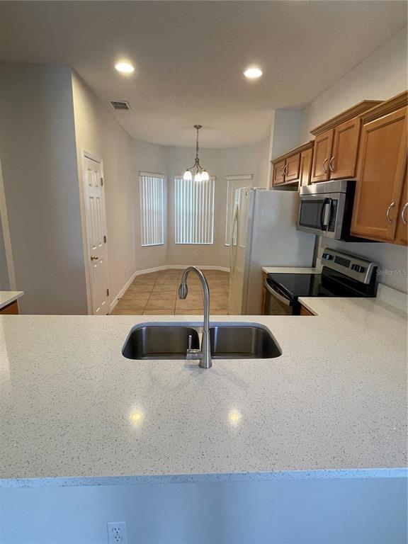 Building Photo - 5118 Santa Ana Dr