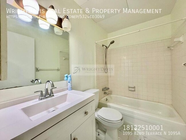 Building Photo - 1095 82nd Terrace N