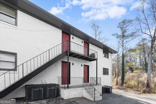 Building Photo - 2166 Park Terrace