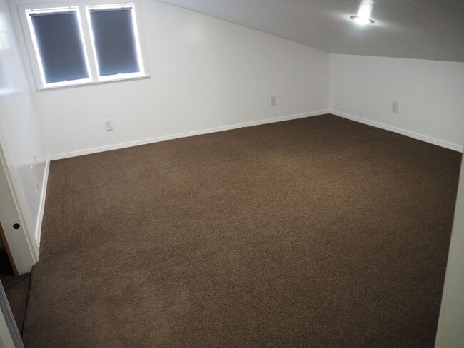 Building Photo - 9561 Hames Rd