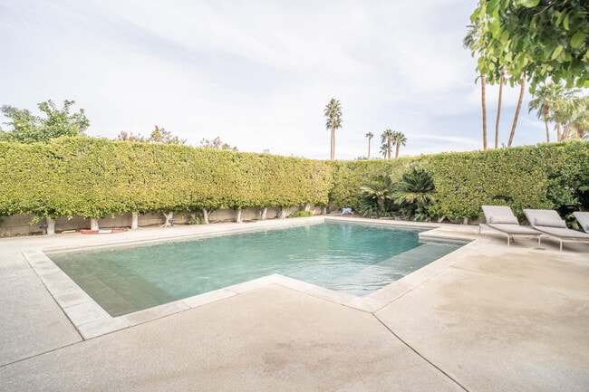 Building Photo - 75810 Altamira Dr
