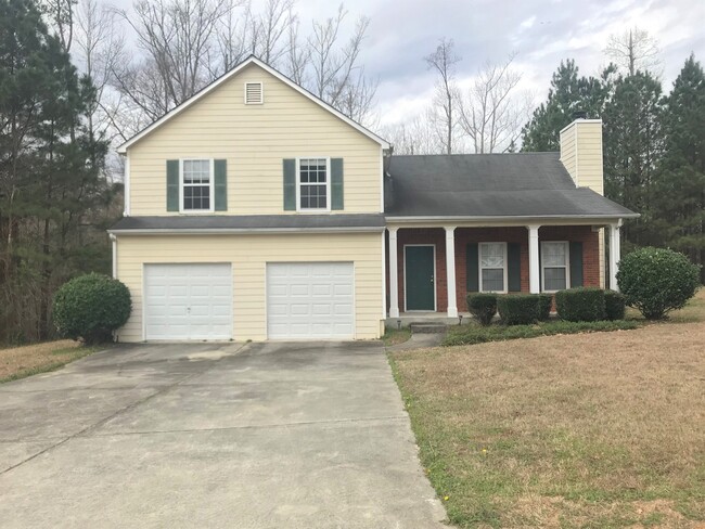 Primary Photo - 3 Bedroom 2.5 Bath Home in a Pool and Tenn...