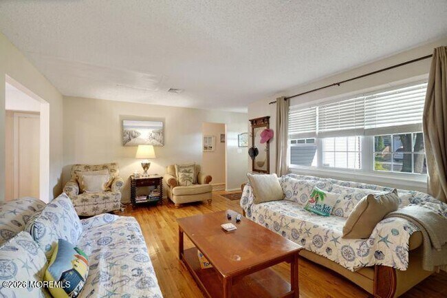 Building Photo - 81 Berry Pl