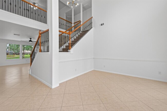 Building Photo - 8703 Silver Lure Dr