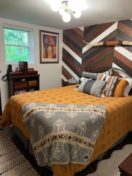 Bedroom - 166 Center Rd