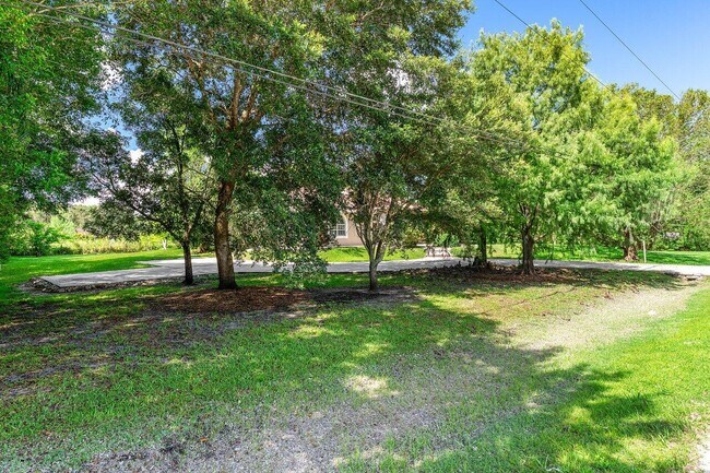 Building Photo - 12208 75th Ln N