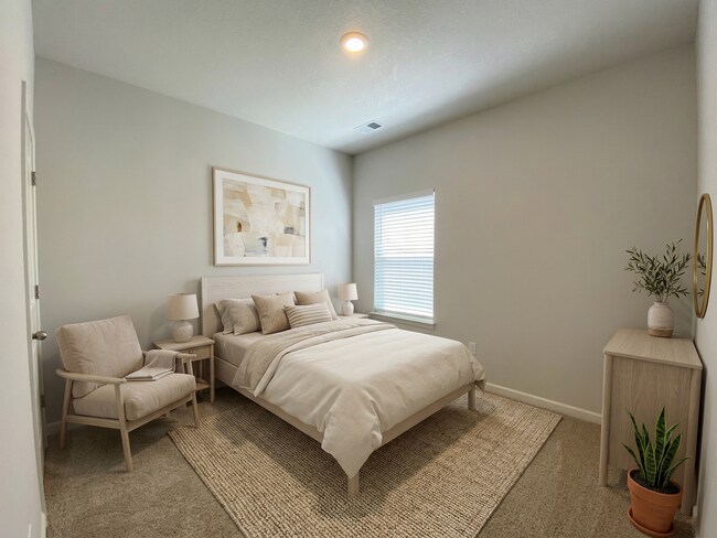 Building Photo - 4 bed 2 bath home built in 2023 in Somerville