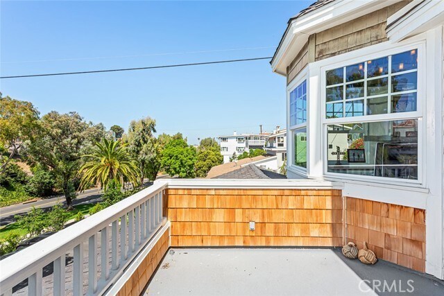 Building Photo - 2720 Bayside Dr