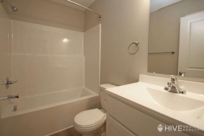 Building Photo - Bee the First to Live in This Newly Built End Unit!