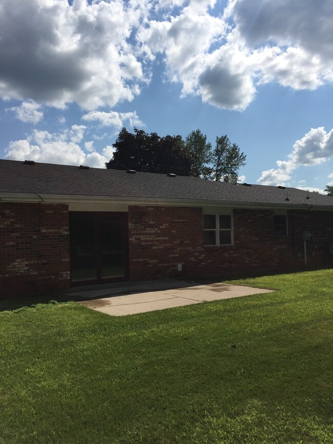 Building Photo - 4023 Caprice Rd